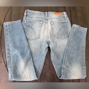 Joe’s Jeans Women’s Skinny Ankle Mid Rise Stretch Denim size 26 Light Wash